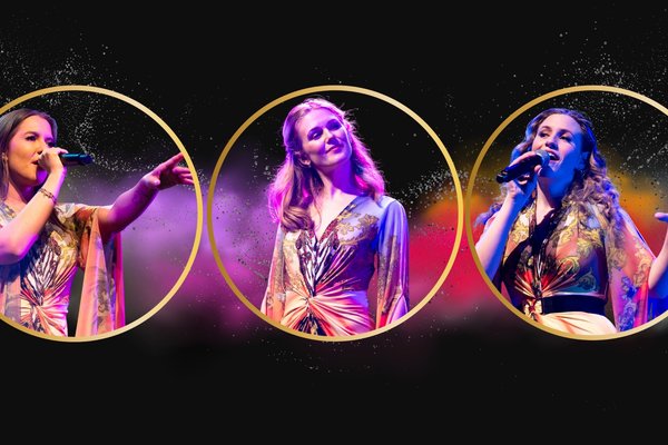 Voulez Vous - ABBA show — NB! Forestillingen er flyttet til Havet Arena - Djupet